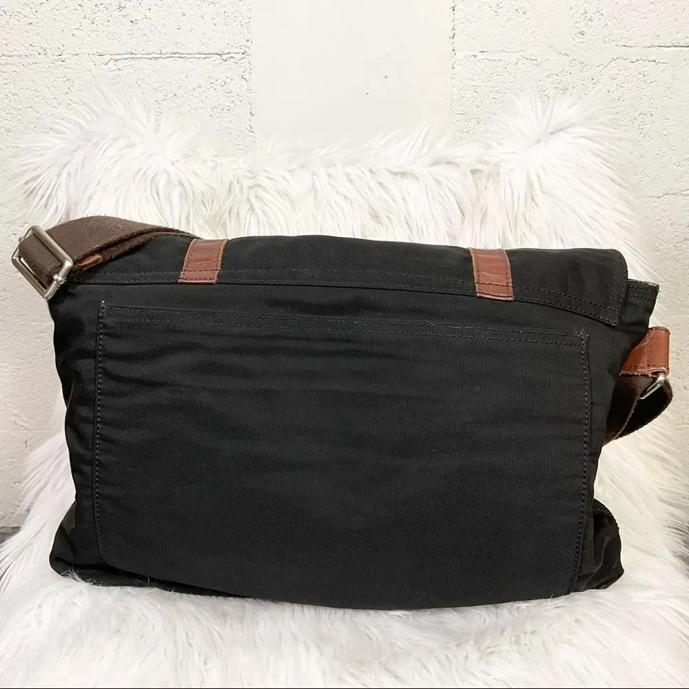 Fossil Canyon Black Brown Foldover Flap Messenger Computer Shoulder Bag